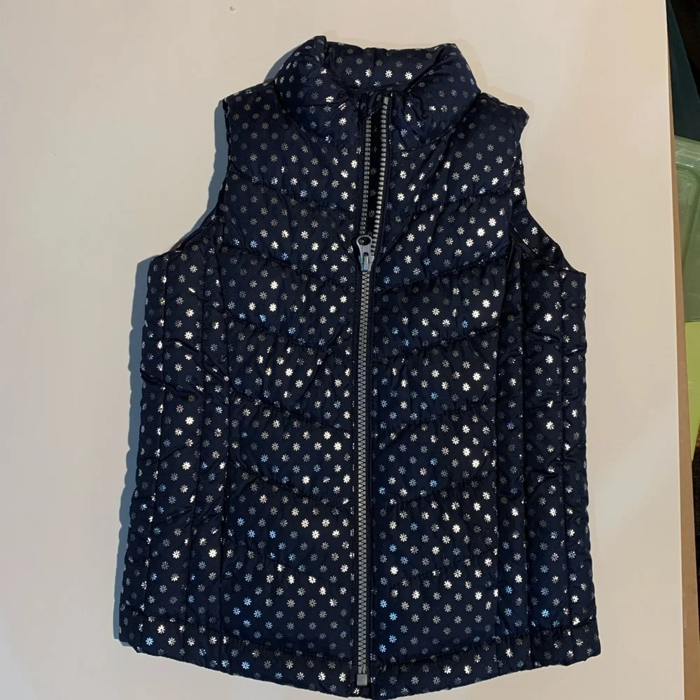 Gap kids vest. Navy and silver